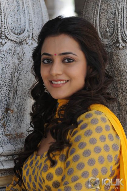 Nisha-Agarwal